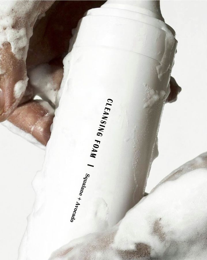 Очищуюча пінка для сухої та чутливої шкіри Hillary Cleansing Foam Squalane + Avocado oil, 150 мл - фото №1